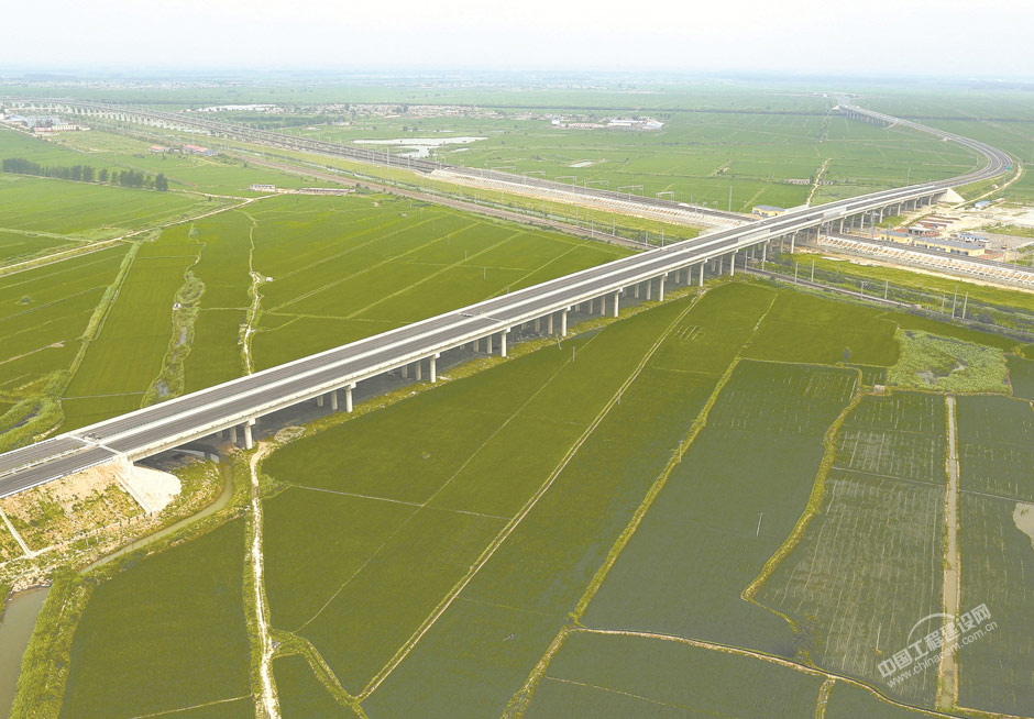 中交路橋遼寧阜盤(pán)高速公路建成通車(chē)