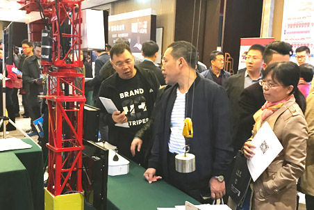 成果展示現場